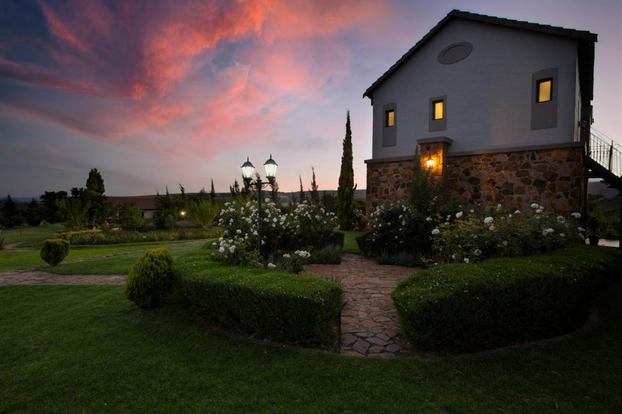Mount High Luxury Country Estate Villa Lydenburg Exterior photo