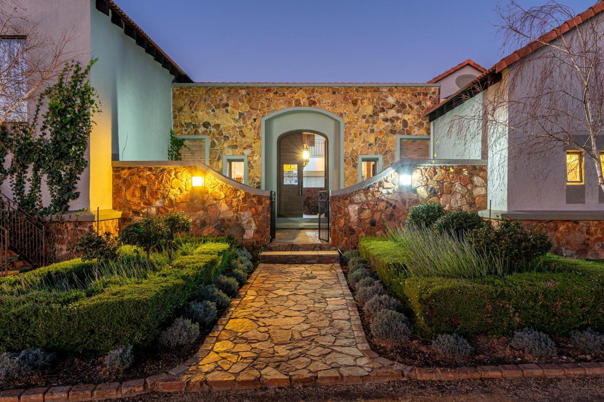 Mount High Luxury Country Estate Villa Lydenburg Exterior photo