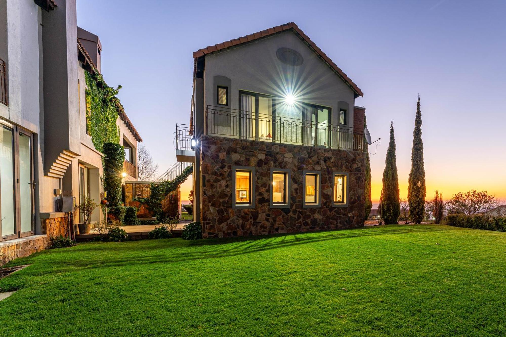 Mount High Luxury Country Estate Villa Lydenburg Exterior photo